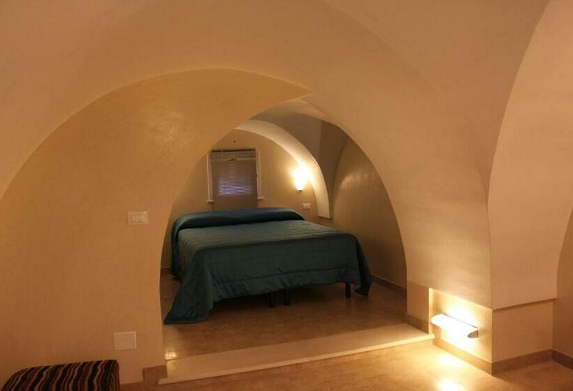 חדר סטנדרט לארבעה, Dimora Storica   Casa Sicuro