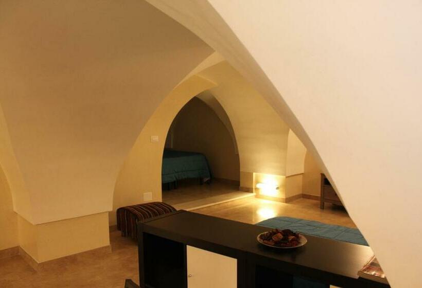 חדר סטנדרט לארבעה, Dimora Storica   Casa Sicuro