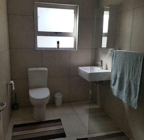 آپارتمان 2 خوابه, Emerald Bed&breakfast