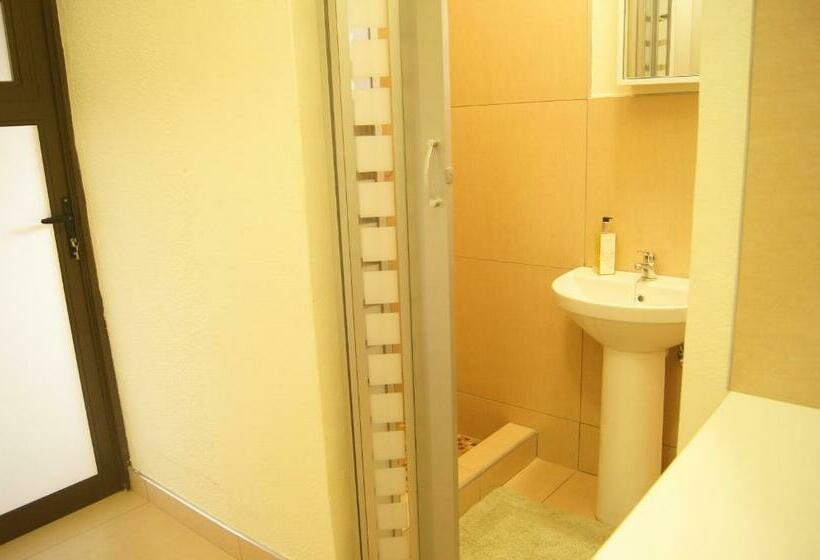 اتاق استاندارد, Emerald Bed&breakfast