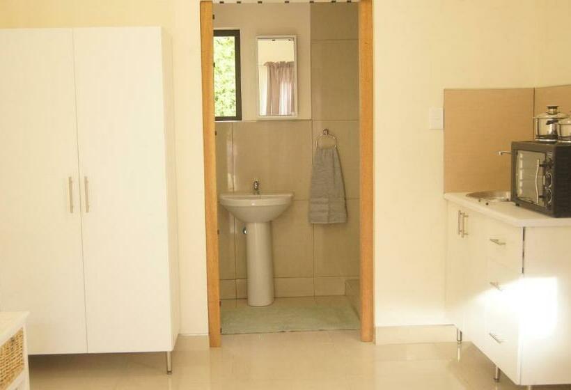 اتاق استاندارد, Emerald Bed&breakfast