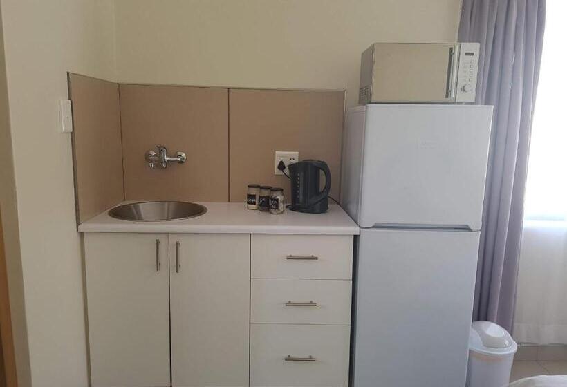 اتاق استاندارد, Emerald Bed&breakfast