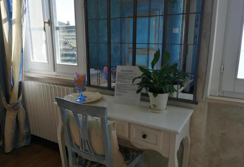 Номер Economy, La Serra Sul Mare