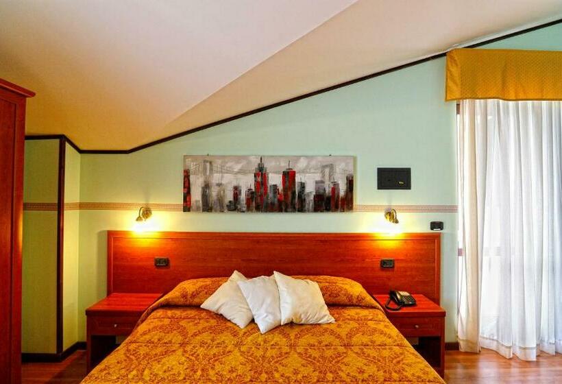 4인용 스탠다드 룸, Soggiorno Boccuti