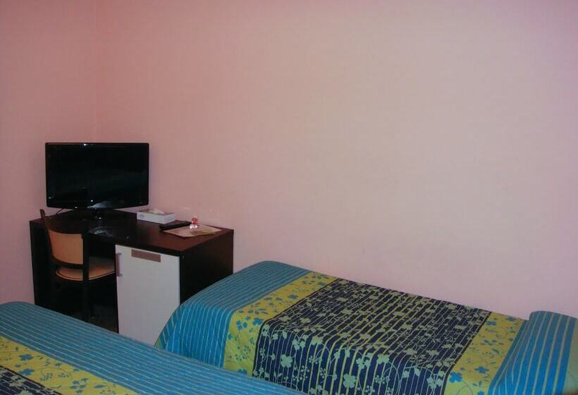 Номер Стандарт Трехместный, Camere America B&b