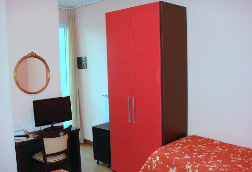 Номер Стандарт Трехместный, Camere America B&b