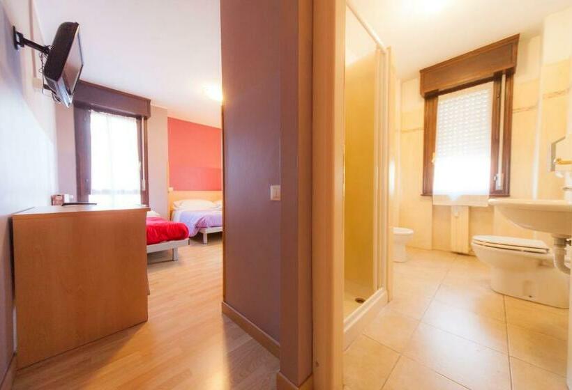 스탠다드 룸, Albi