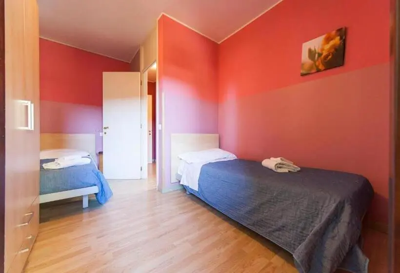 スタンダード4人部屋, Albi