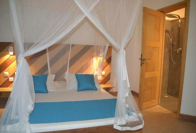 اتاق استاندارد, Antsanitia Resort