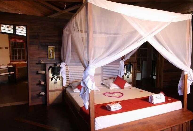 ویلا پریمیوم 1 خوابه, Antsanitia Resort