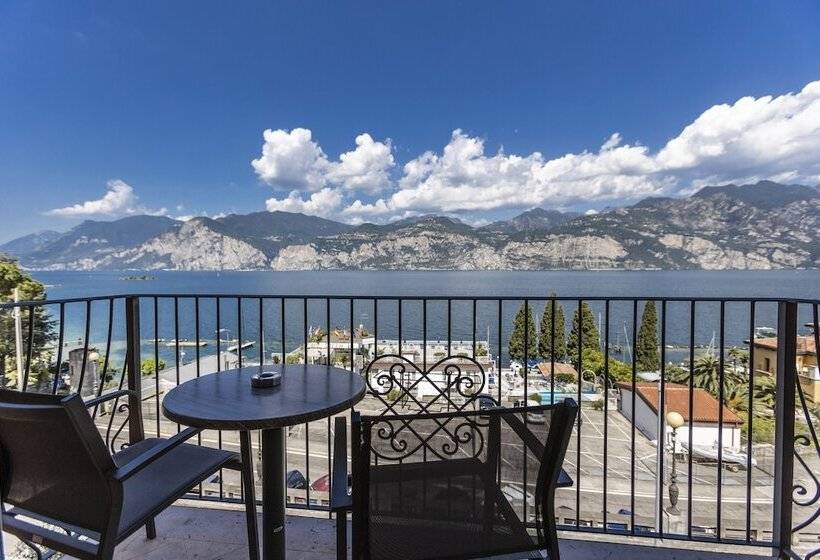 شقة كومفورت غرفة نوم واحدة, Capri