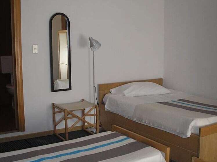 スタンダードルーム, Doge Inn