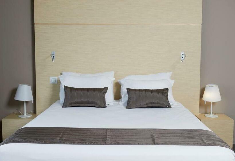 استودیوی استاندارد, Du Centre