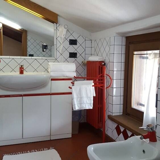 غرفة إقتصادية, La Brace