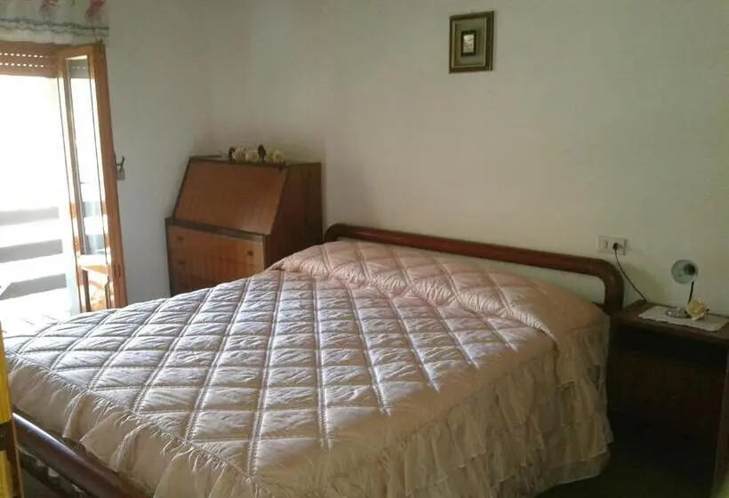 3ベッドルームアパートメント, La Villa