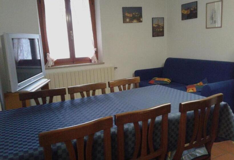 Апартаменты 2 Спальни, La Villa