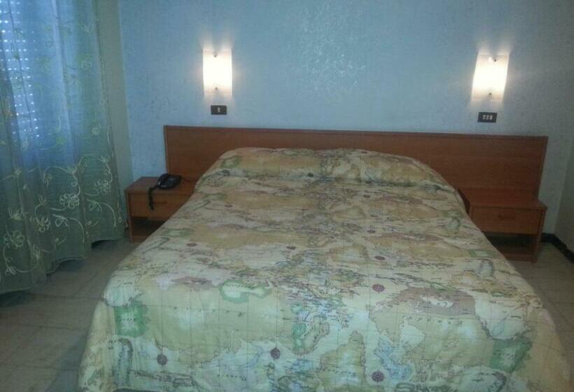 اتاق استاندارد, L'approdo