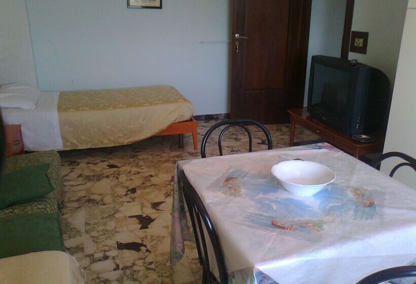 آپارتمان 2 خوابه, L'approdo