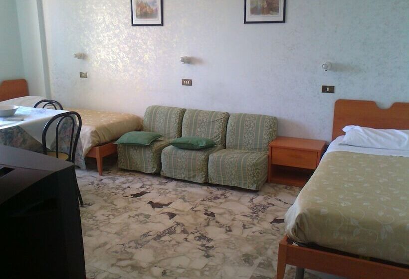 آپارتمان 2 خوابه, L'approdo