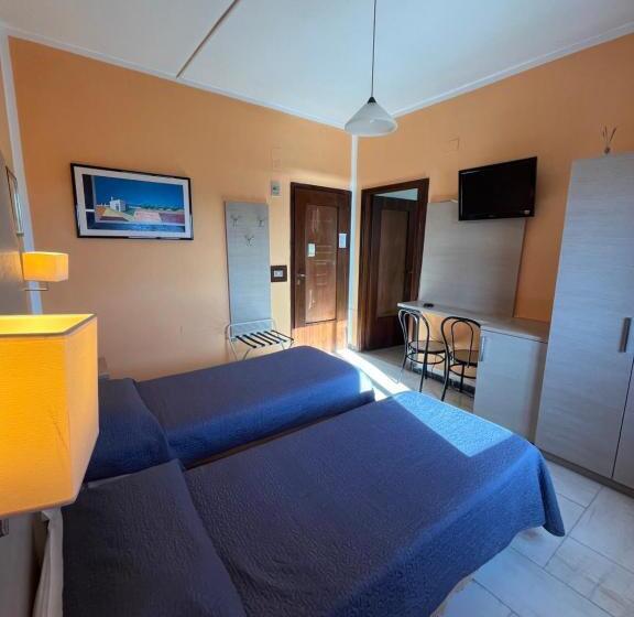 اتاق استاندارد, L'approdo