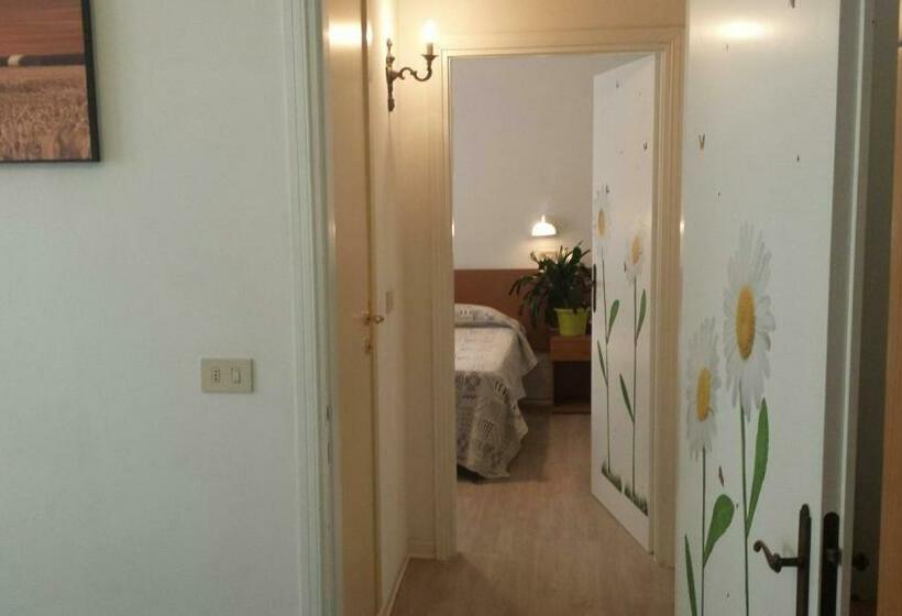 חדר משפחתי, Losanna Cervia