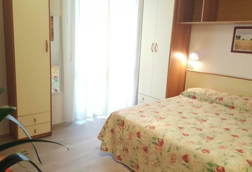 חדר סטנדרט, Losanna Cervia