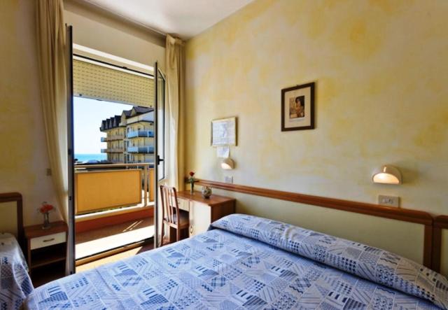 חדר סופריור לשלושה, Losanna Cervia