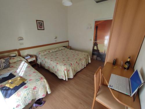 חדר סטנדרט לשלושה, Losanna Cervia