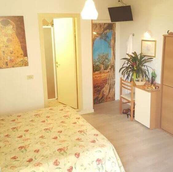 חדר סטנדרט לשלושה, Losanna Cervia