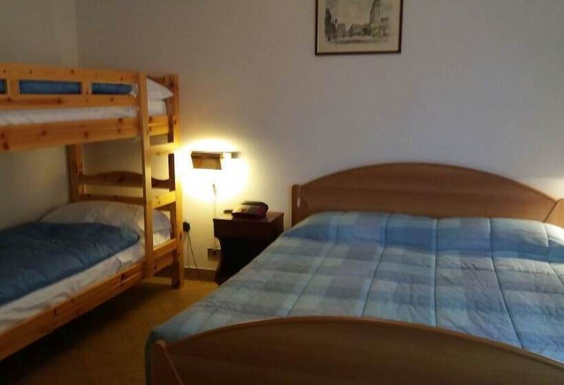 4인용 스탠다드 룸, Albergo Musolesi