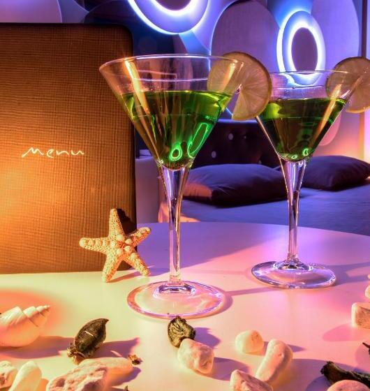 Полулюкс с Балконом, Orizzonte