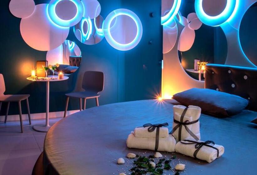 Полулюкс с Балконом, Orizzonte