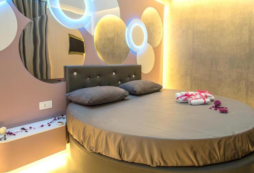 Полулюкс с Балконом, Orizzonte