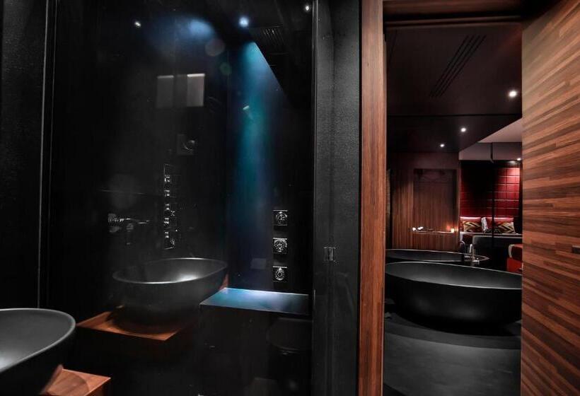 Полулюкс с Балконом, Orizzonte