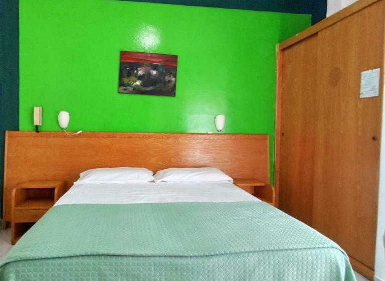 スタンダードルーム, Piccolo