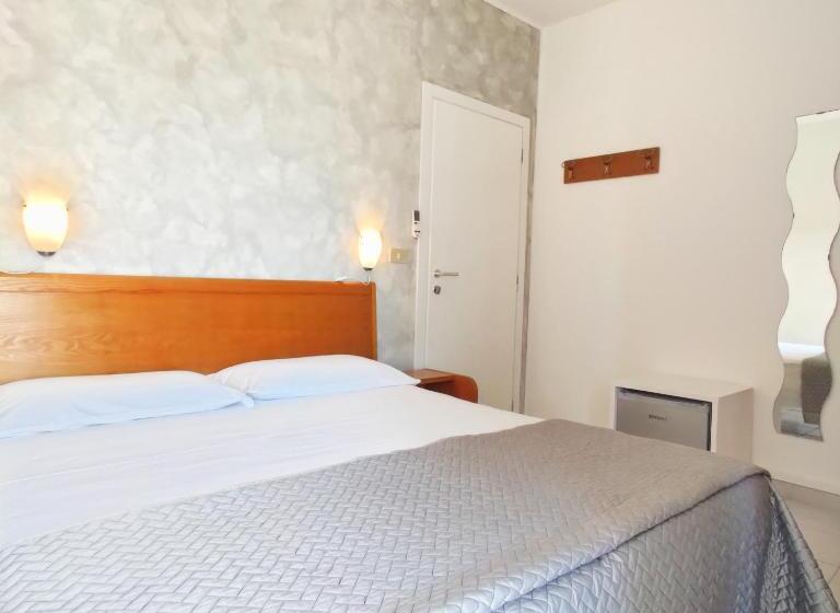 オーシャンビュースタンダードルーム, Piccolo