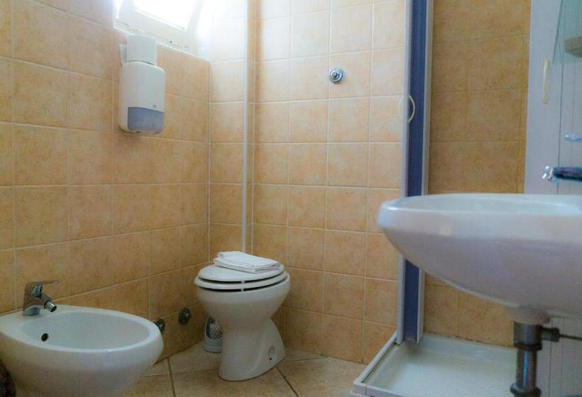 スタンダードシングルルーム, Piccolo