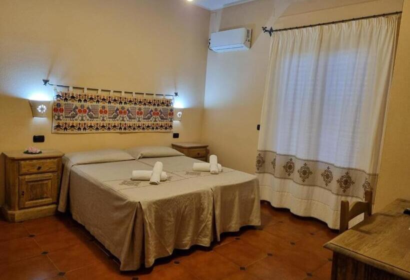 חדר סטנדרט, Plammas