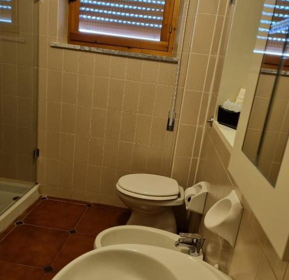 חדר סטנדרט, Plammas