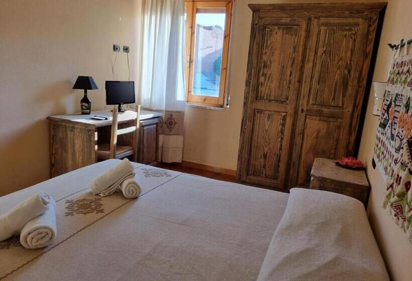 חדר סטנדרט, Plammas