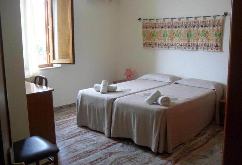 חדר סטנדרט, Plammas