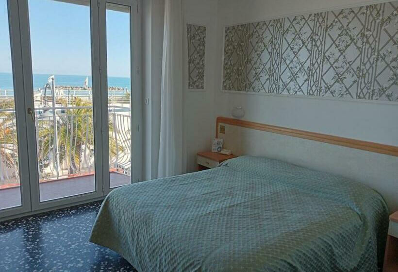 חדר סטנדרט נוף לים, Rosa Meublè