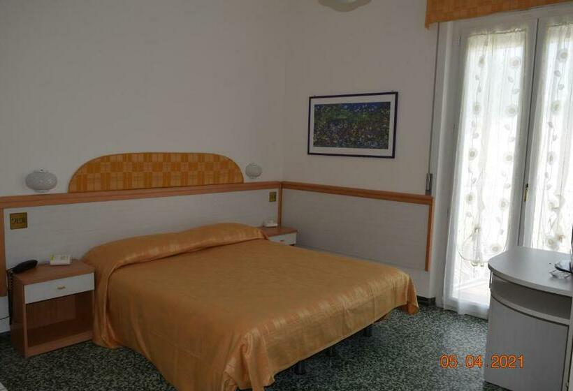 חדר סטנדרט נוף לים, Rosa Meublè