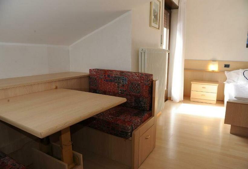 חדר סטנדרט, Sole Family