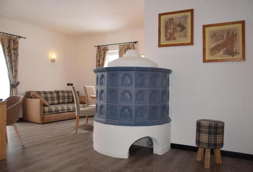 סוויטה דלוקס, Valacia