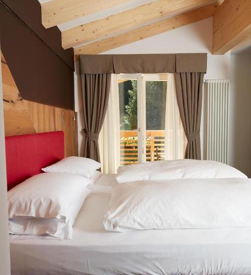 סוויטת ג'וניור, Valacia