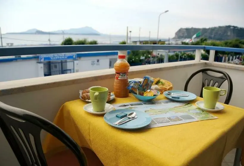 اتاق استاندارد با چشمانداز دریا, Villa Del Mare