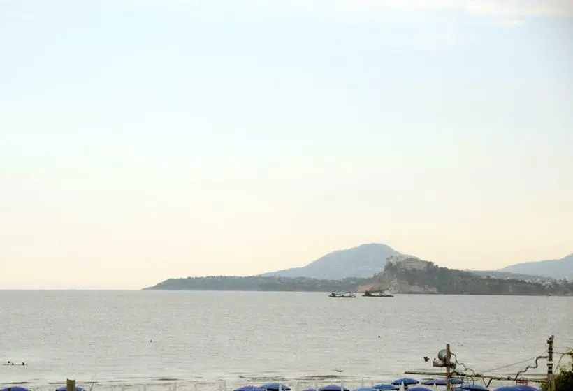 اتاق استاندارد با چشمانداز دریا, Villa Del Mare