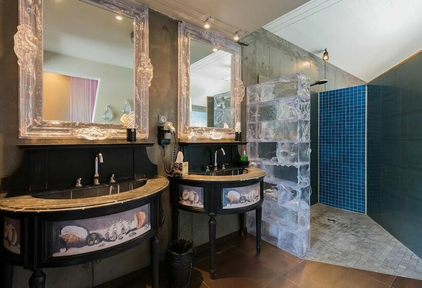 سوییت, Villa Lodge 4 Epices