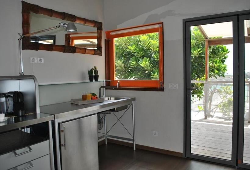 سوییت با چشمانداز دریا, Villa Lodge 4 Epices